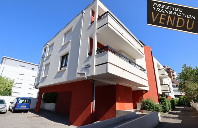 GRENOBLE - Rue Germain - Prestige transaction