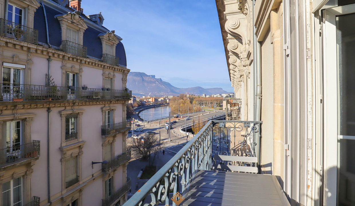 immobilier-grenoble.jpg-1