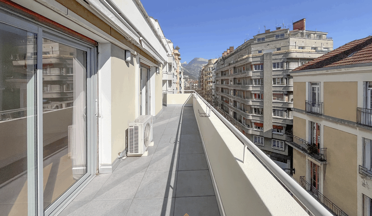 immobilier-grenoble.jpg