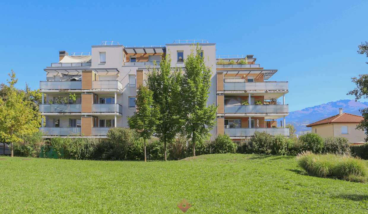 immobilier-grenoble.jpg